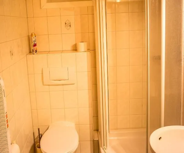 Seepark Haus Mathilde * Kirchheim (Hessen)